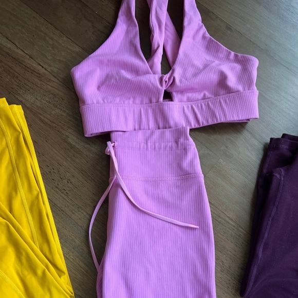 Fabletics bundle - Picture 5 of 5